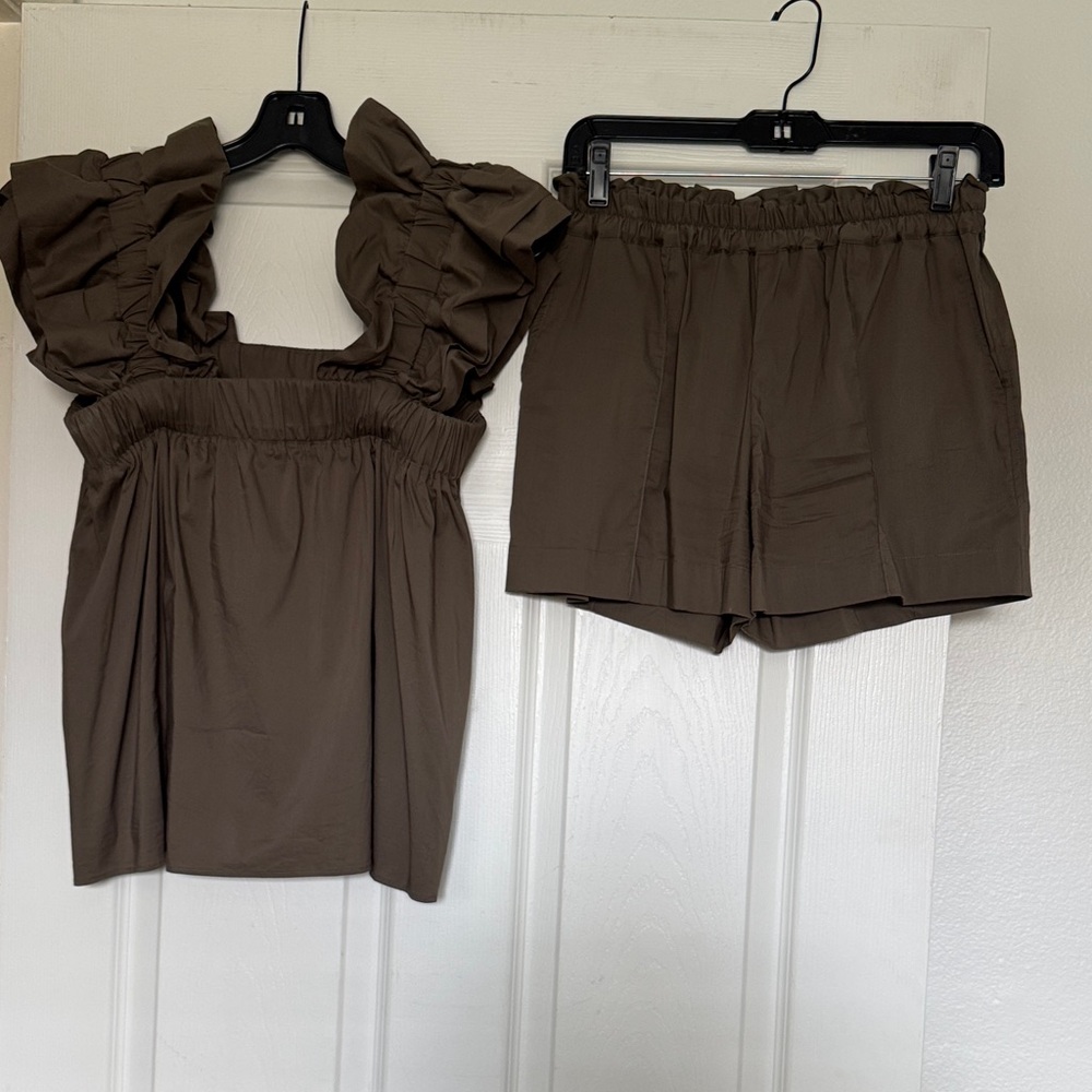 Women's Brown Ruffle Sleeve Top and Shorts Set